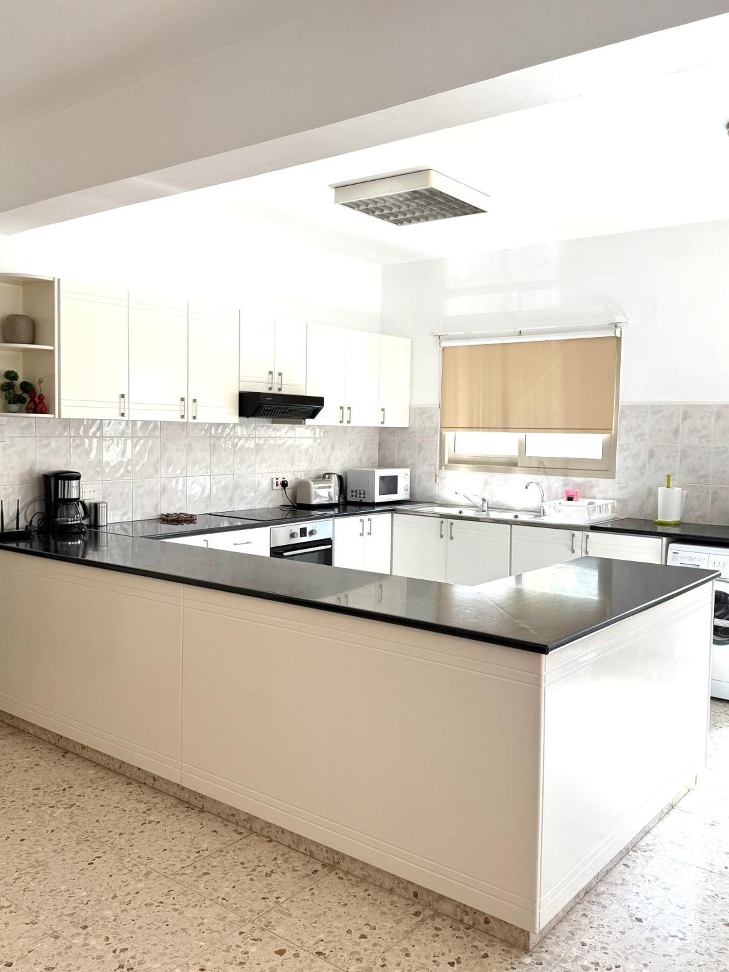 Himonas Apartments Pissouri Exteriér fotografie