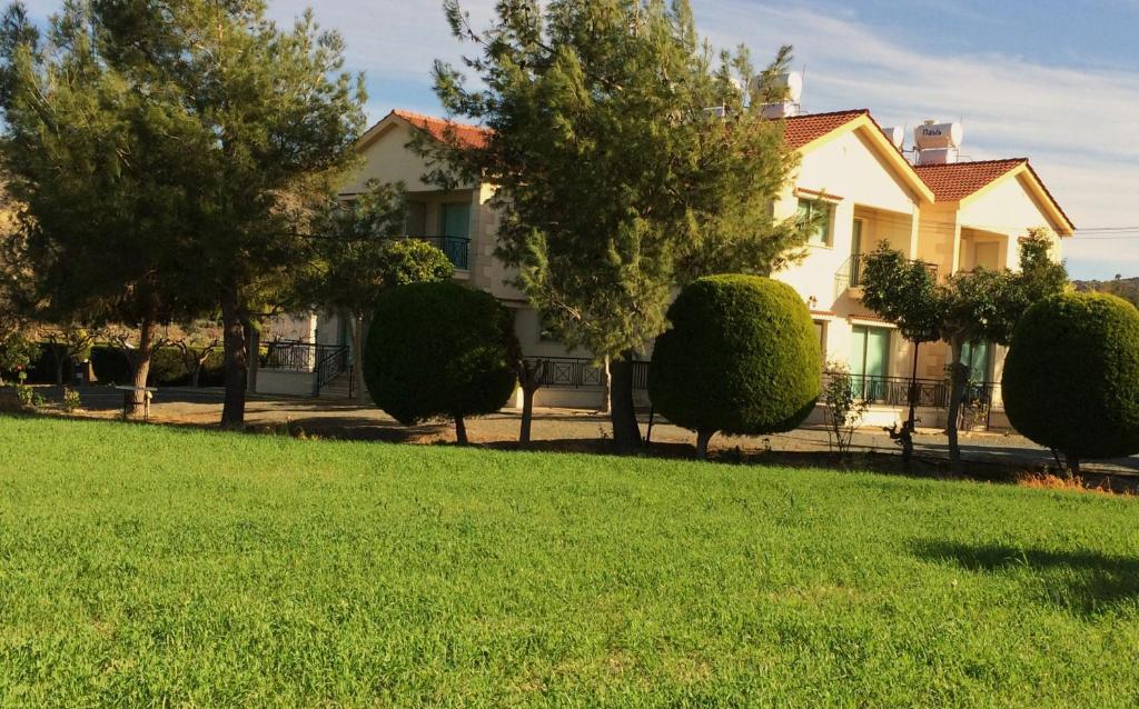 Himonas Apartments Pissouri Exteriér fotografie