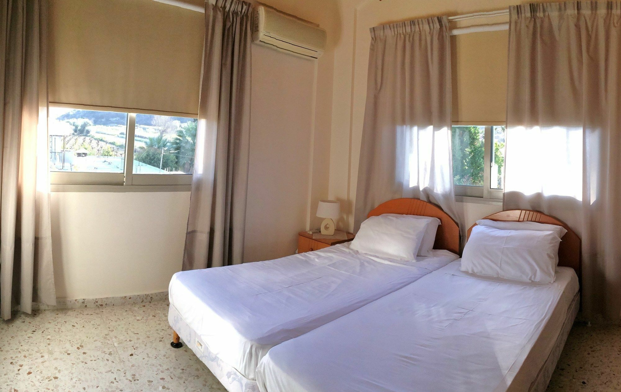 Himonas Apartments Pissouri Exteriér fotografie
