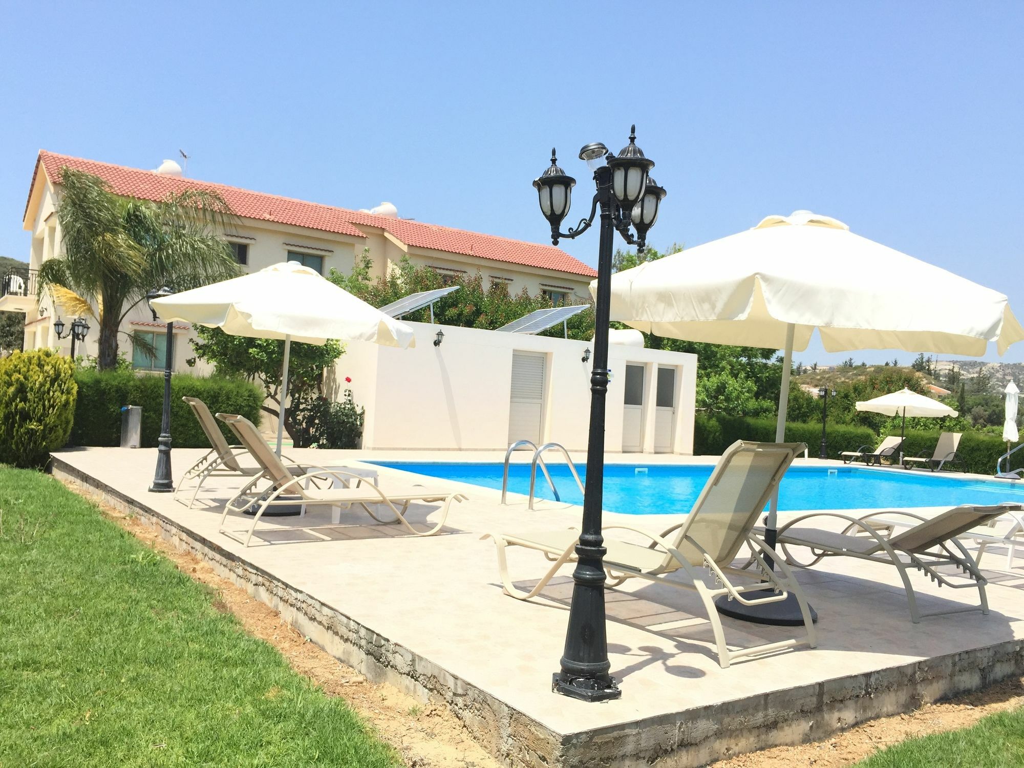 Himonas Apartments Pissouri Exteriér fotografie