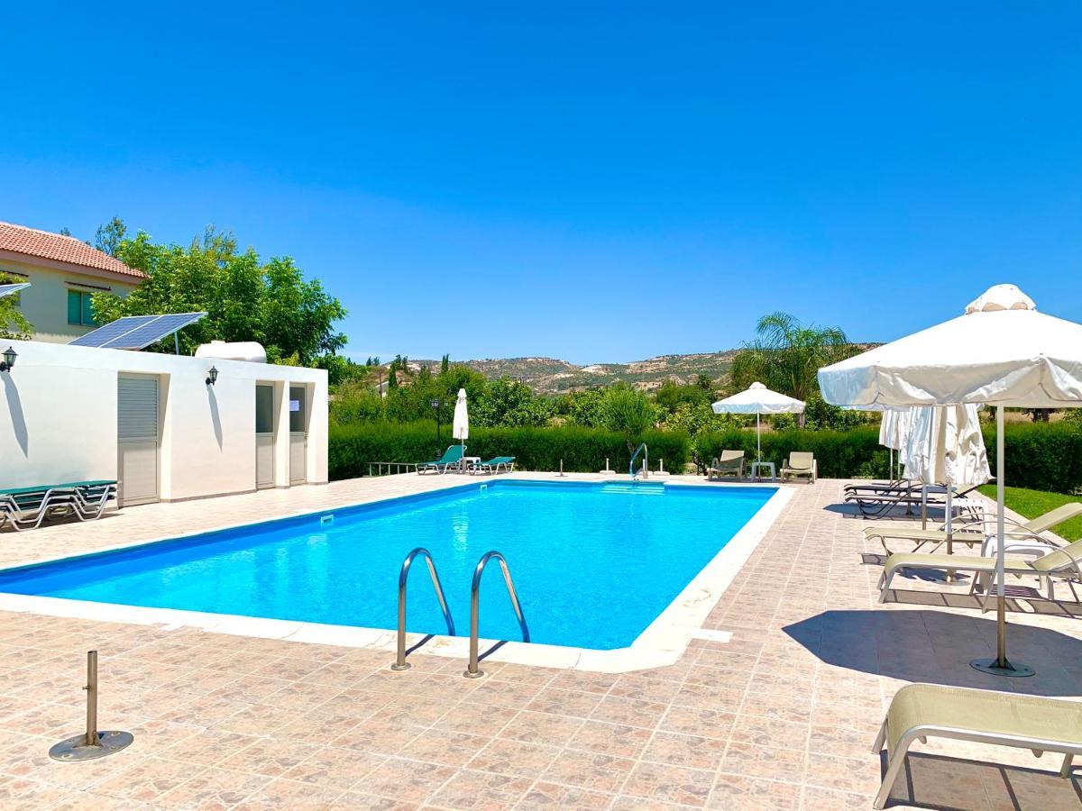 Himonas Apartments Pissouri Exteriér fotografie
